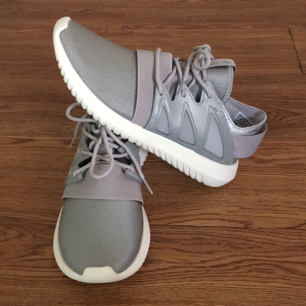 Women’s Adidas